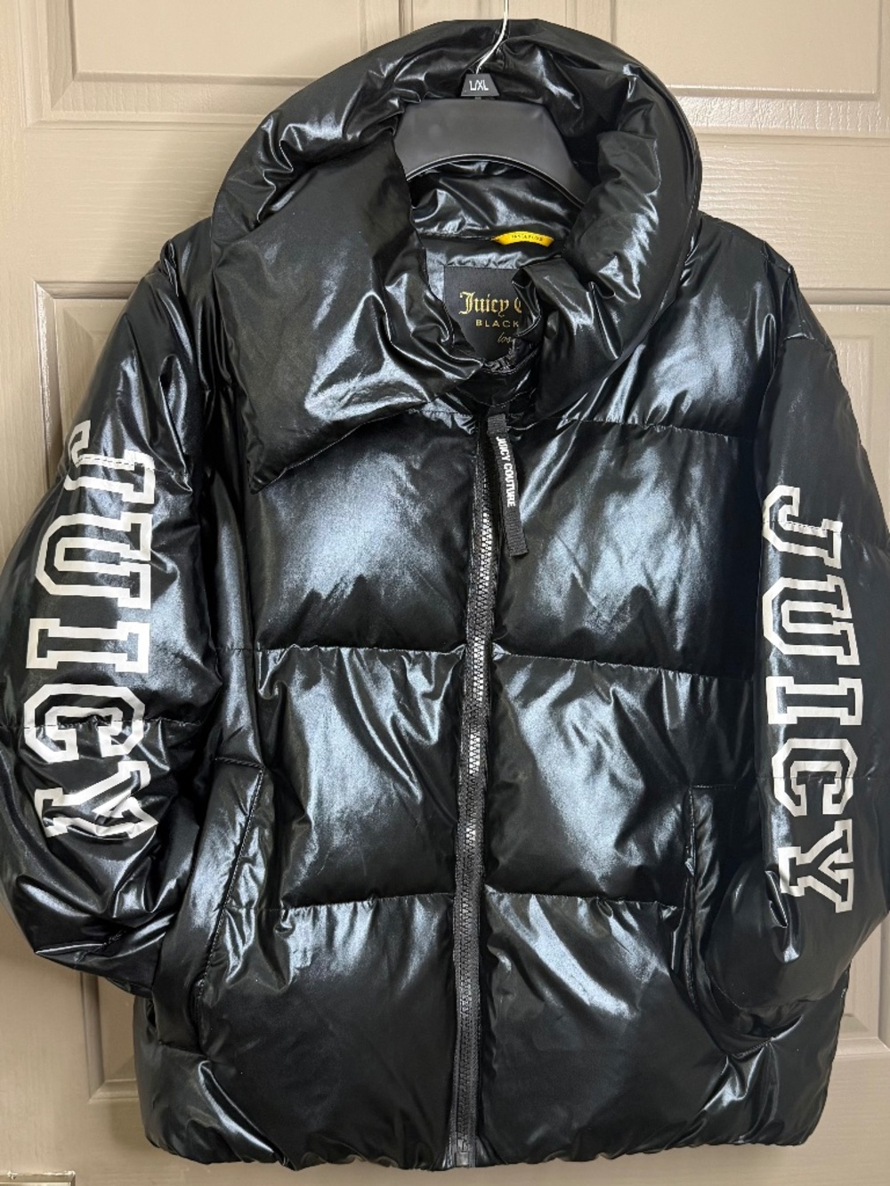 Juicy Couture Black Label Los Angeles Puffer Jacket – Size Large